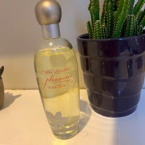 Almost full Estée Lauder Pleasures Exotic